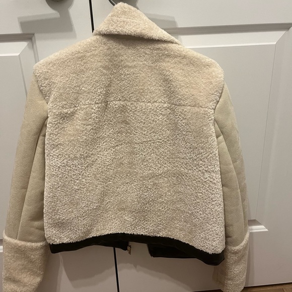 Bershka large jacket! - Picture 2 of 2